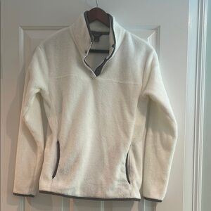 Eddie Bauer Cream Fleece Pullover